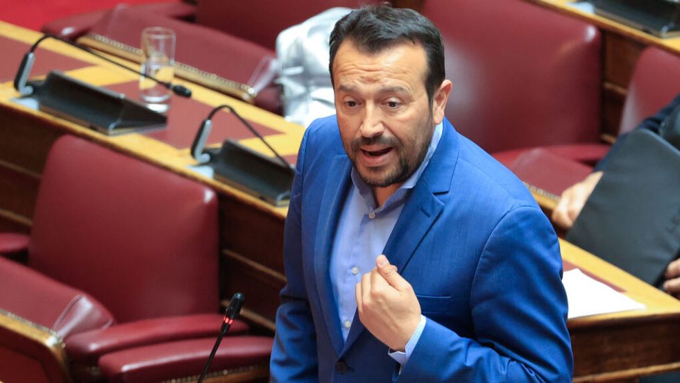 nikos papas